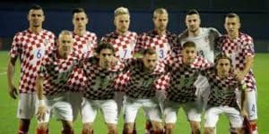 半决赛前瞻与战略分析  - 九游娱乐