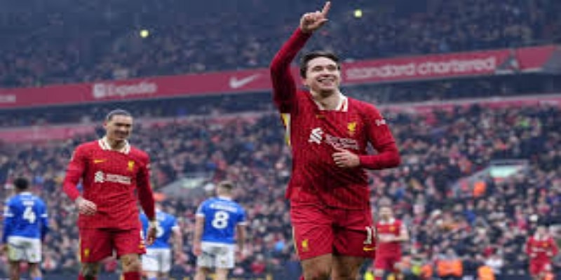 从球员到教练的华丽转身- 九游娱乐