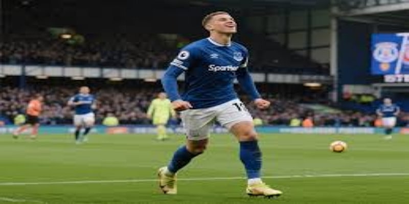 阿兰·希勒：五球震烁圣詹姆斯公园 - 九游娱乐