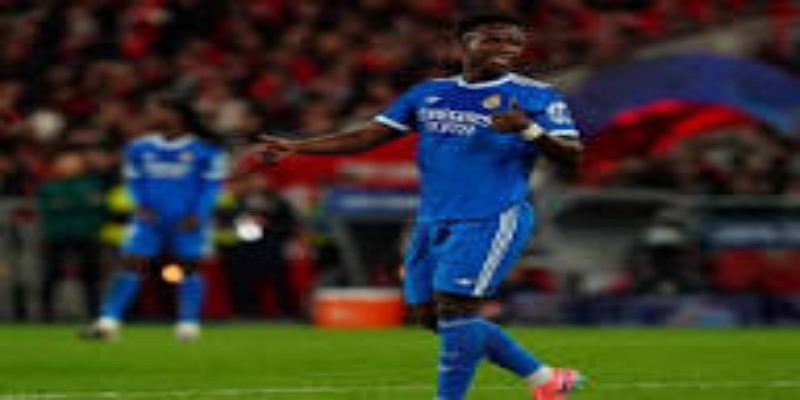 关键球员表现分析- 九游娱乐