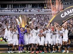 九游娱乐赛事回顾：超级德比的戏剧性转折-九游娱乐