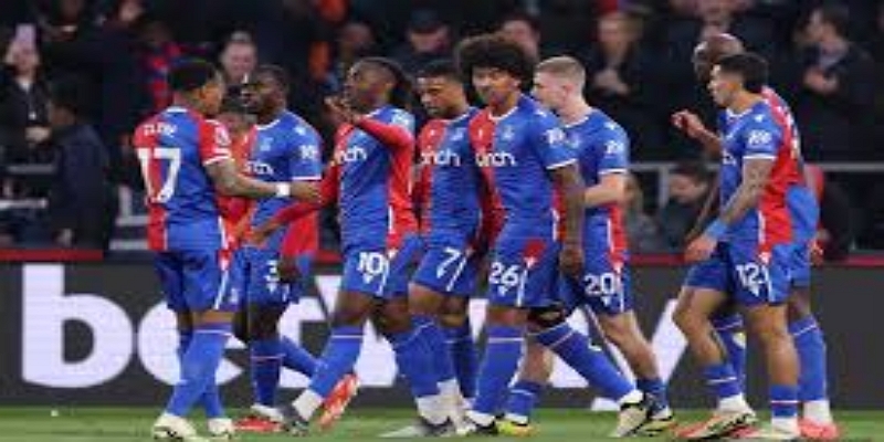 历史交锋与赔率解读- 九游娱乐