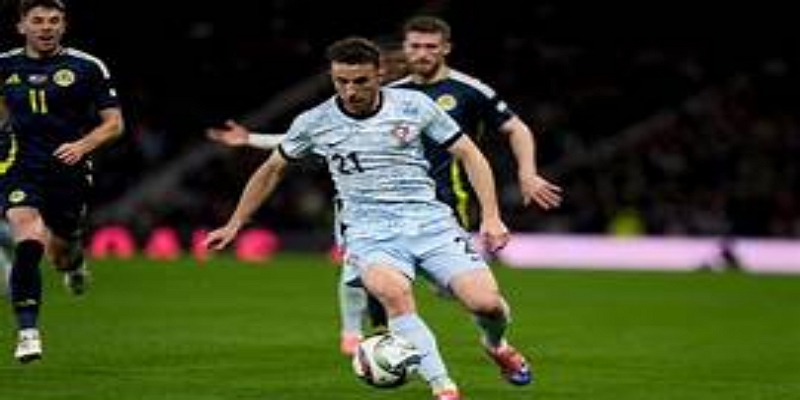 九游娱乐回顾：从狼队到利物浦的锋线进化之路-九游娱乐