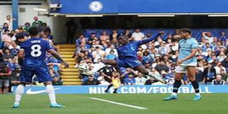 九游娱乐战术解析：佩莱格里尼换人改变比赛走势-九游娱乐