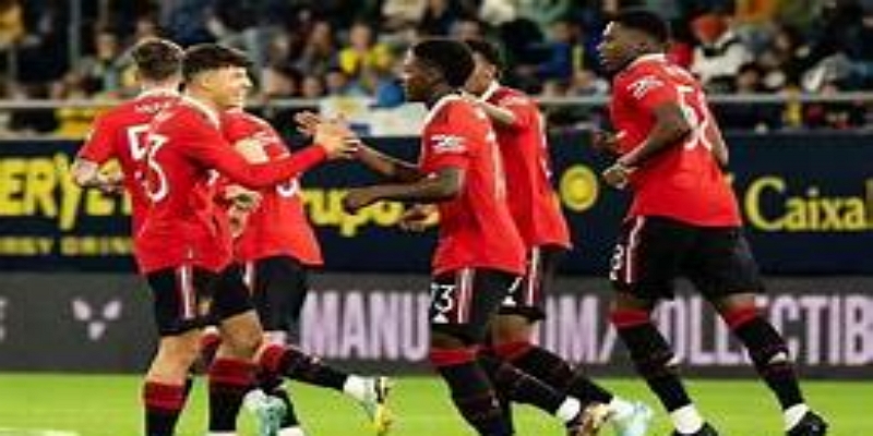 九游娱乐聚焦：压哨租借背后的紧急决策逻辑-九游娱乐